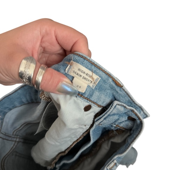 Madewell Classic Denim Women's Shorts - Picture 9 of 10